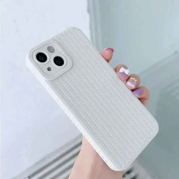 ⚠️Clearance iPhone 14/Pro/Pro Max White Textured Phone Case - Picture 1 of 4